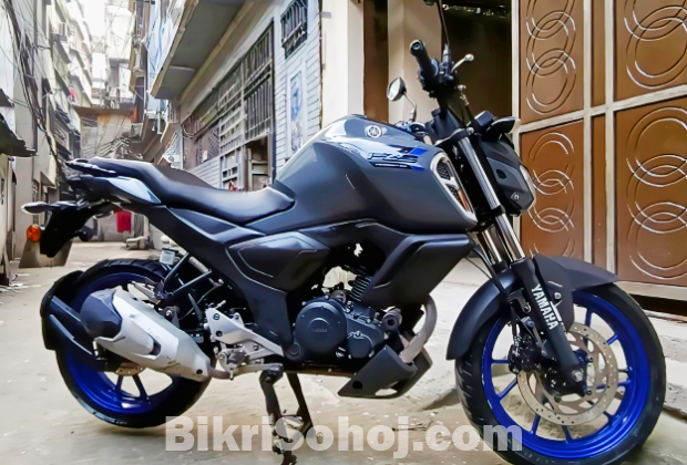 Yamaha fzs v3 deluxe bs7 engine